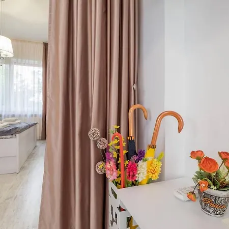 ❀pop Up Colours In This Super Central One Bedroom❀ Apartment